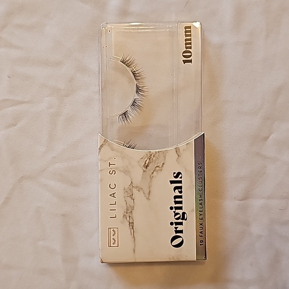 Lilac St. 10mm lash clusters and Beauty7 gel remover - Picture 3 of 3